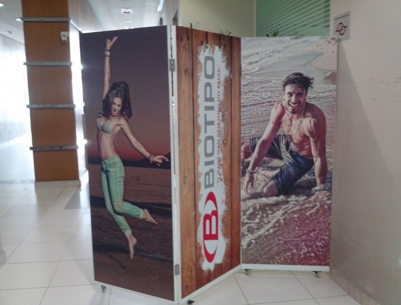 Display para Merchandising em São Domingos - Totem para Merchandising