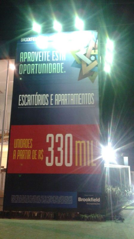 Letra Caixa para Merchandising em Praia Grande - Totem para Merchandising