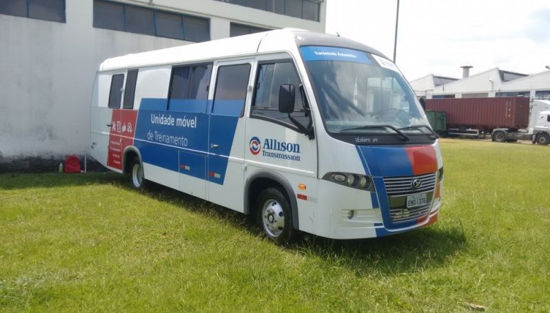 Quanto Custa Envelopamento de ônibus em Serra Negra - Envelopamento para Stand