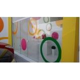 criação de comunicação visual para vitrine em Bebedouro